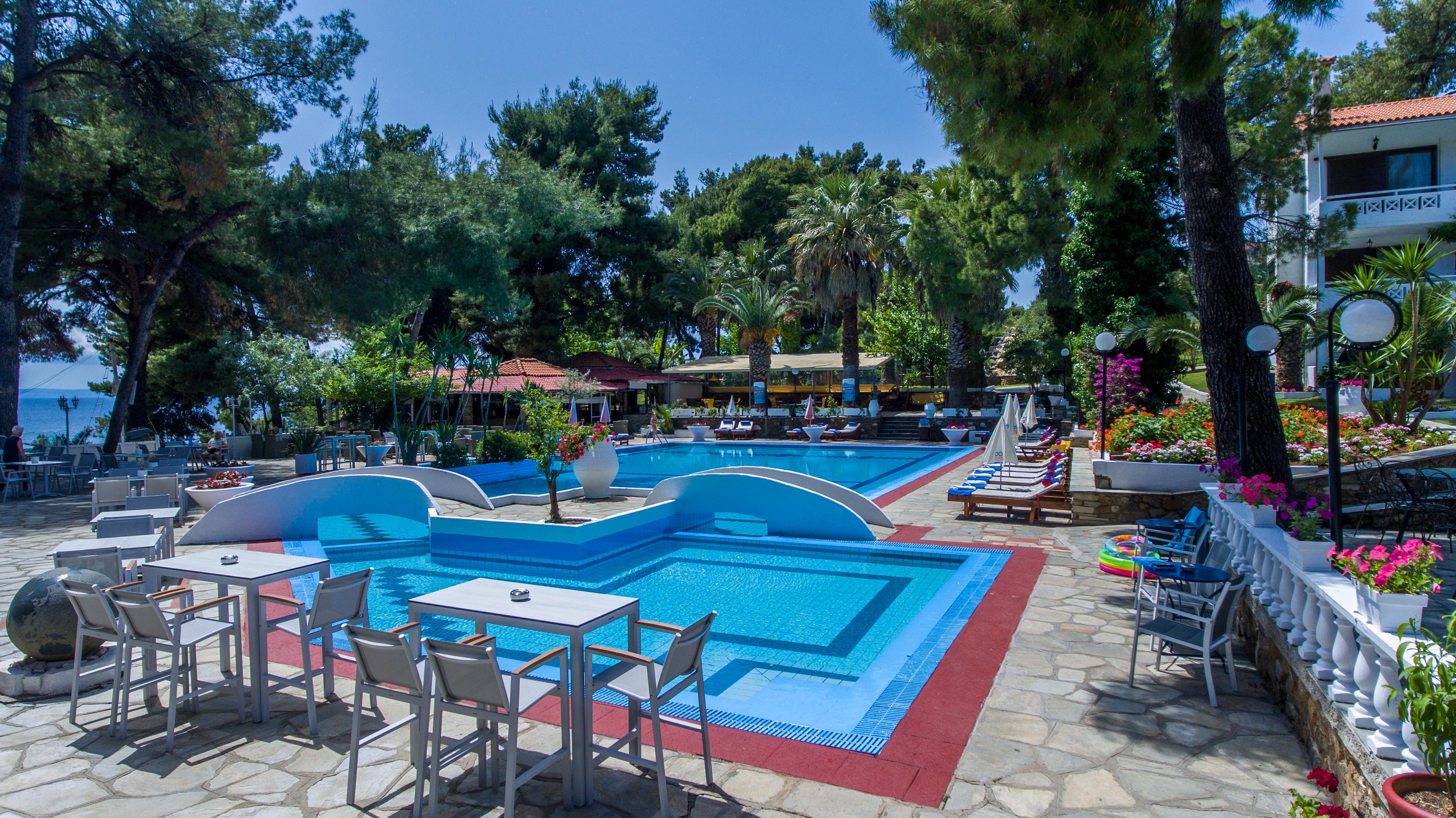 Porfi Beach Hotel Nikiti  Exteriör bild